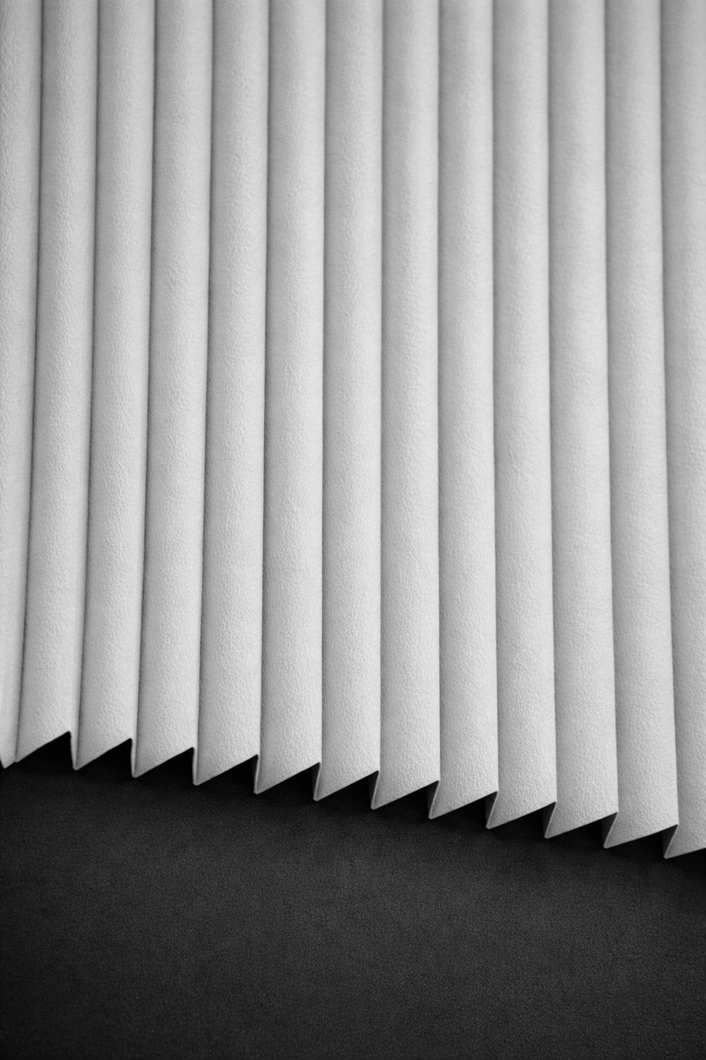 ArtBlackout Beyaz Plise Perde